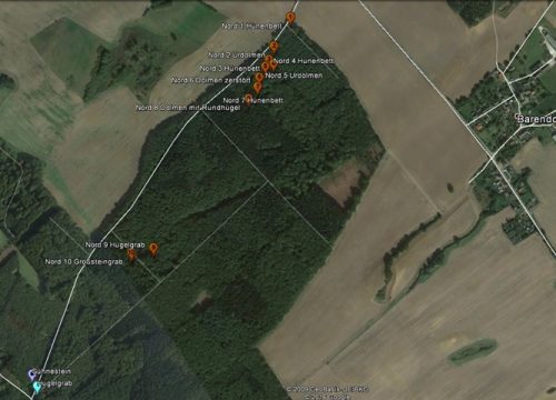 GPS eingemessen Nordgruppe mit Sühnestein und Hügelgrab